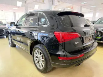 AUDI Q5 2.0 TDI Quattro Posibilitate finantare