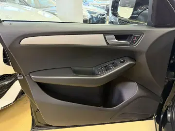 AUDI Q5 2.0 TDI Quattro Posibilitate finantare