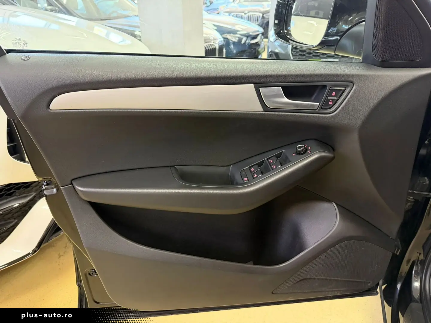 AUDI Q5 2.0 TDI Quattro Posibilitate finantare