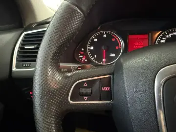 AUDI Q5 2.0 TDI Quattro Posibilitate finantare