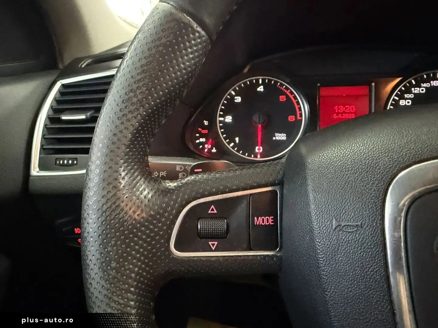 AUDI Q5 2.0 TDI Quattro Posibilitate finantare