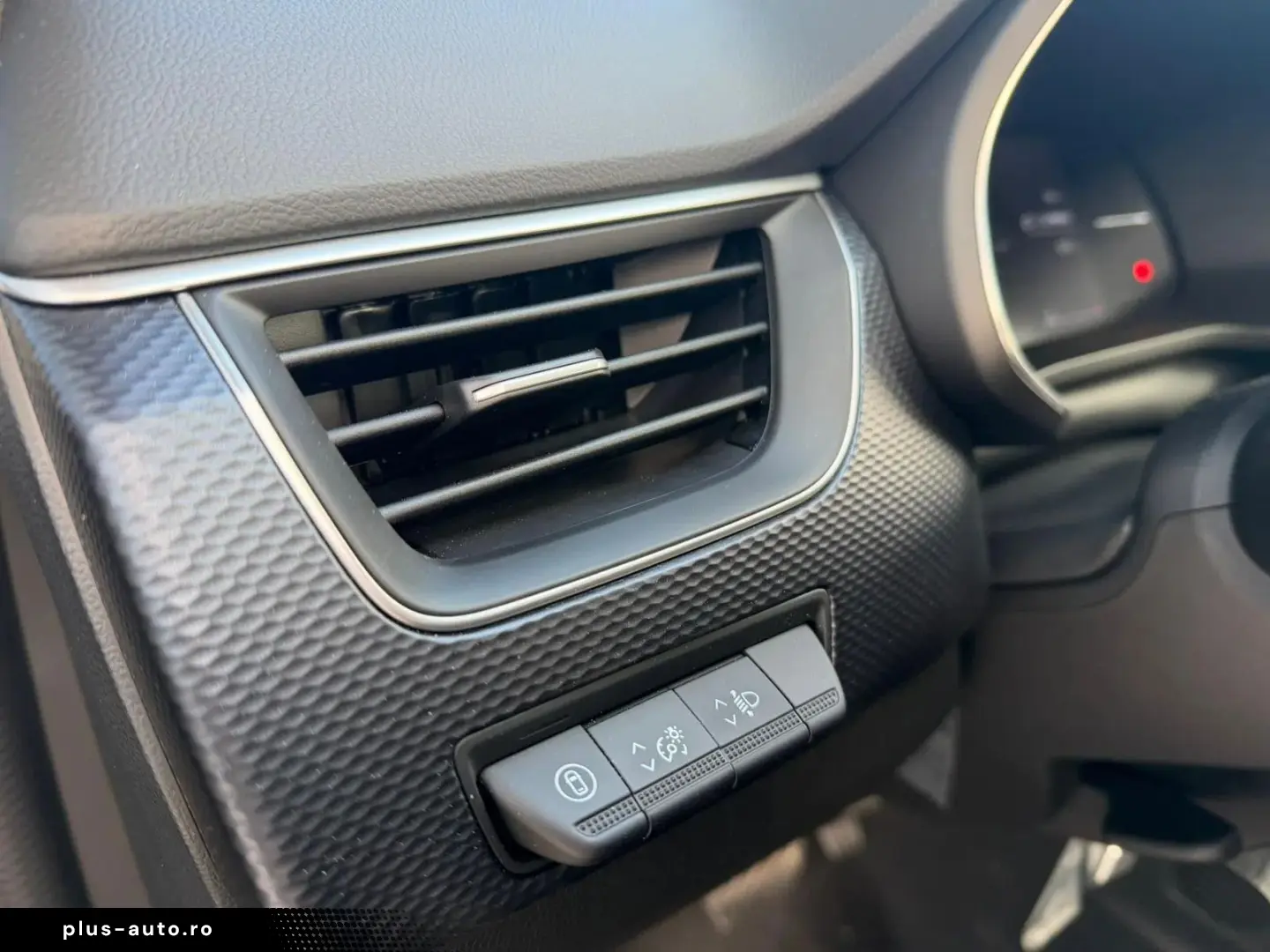 Renault Arkana Evolution MHEV 140 EDC