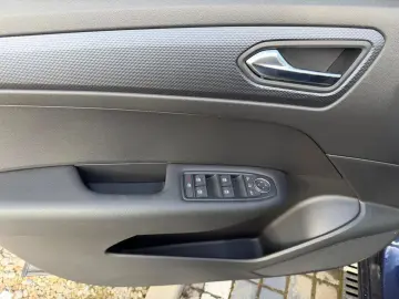 Renault Arkana Evolution MHEV 140 EDC