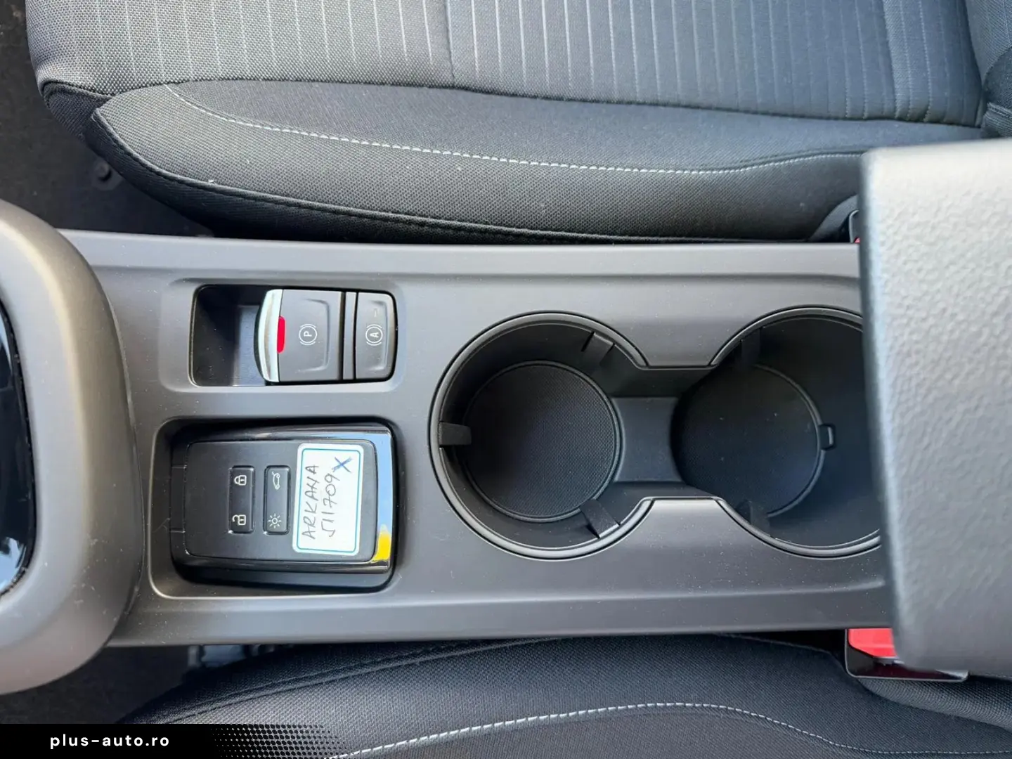 Renault Arkana Evolution MHEV 140 EDC