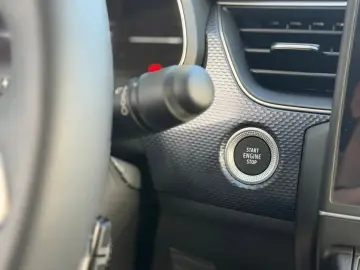 Renault Arkana Evolution MHEV 140 EDC