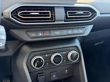 Dacia Sandero Stepway ECO-G 100 MT6 Extreme