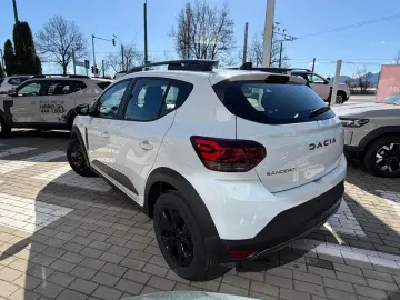 Dacia Sandero Stepway ECO-G 100 MT6 Extreme