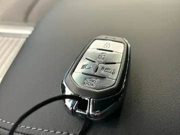 KGM SsangYong Rexton Club  2.2 e-XDI 202 CP A8 4x4 - Garanti