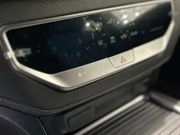 KGM SsangYong Rexton Club  2.2 e-XDI 202 CP A8 4x4 - Garanti