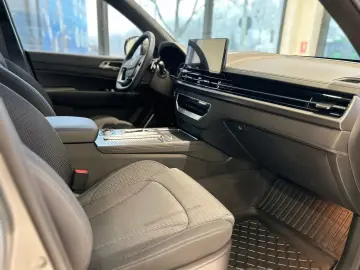 KGM SsangYong Rexton Club  2.2 e-XDI 202 CP A8 4x4 - Garanti