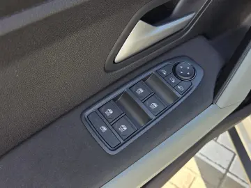 Dacia Duster Automat hybrid-G 150  4x4  Hybrid   GPL   benzi