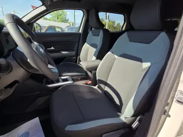 Dacia Duster Automat hybrid-G 150  4x4  Hybrid   GPL   benzi