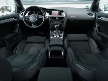 Audi A5 ack 2.0 TDI S tronic sport