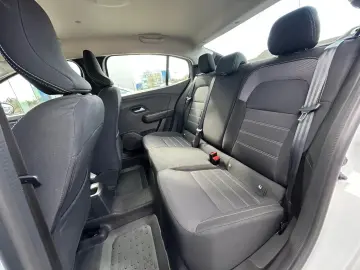 Dacia Logan ECO-G 100 MT6 Expression 2025