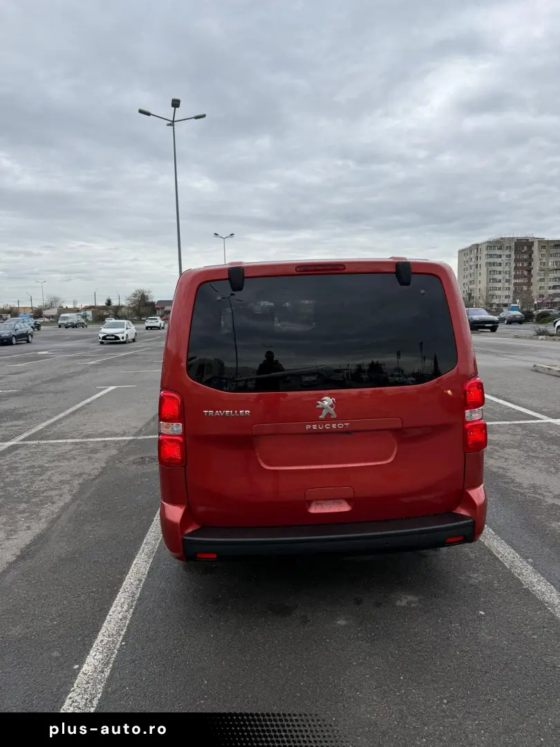 Peugeot Traveller