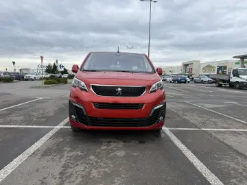 Peugeot Traveller