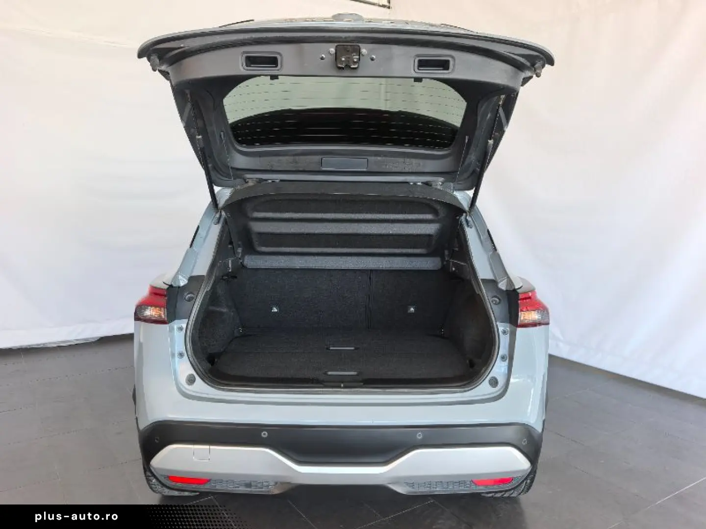 NISSAN QASHQAI 1.3 156CP mild-hybrid Tekna X-Tronic