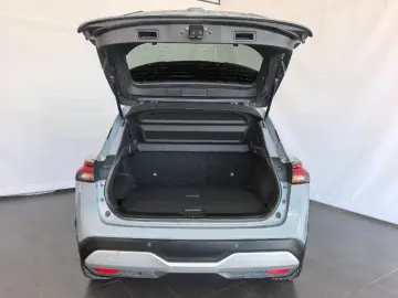 NISSAN QASHQAI 1.3 156CP mild-hybrid Tekna X-Tronic