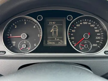 Volkswagen Passat Gen-B7-2010-2014