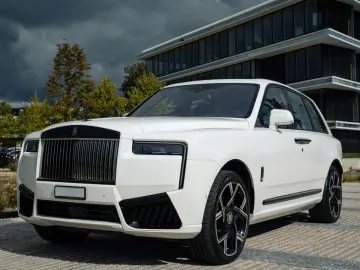 ROLLS ROYCE Cullinan Black Badge Série II