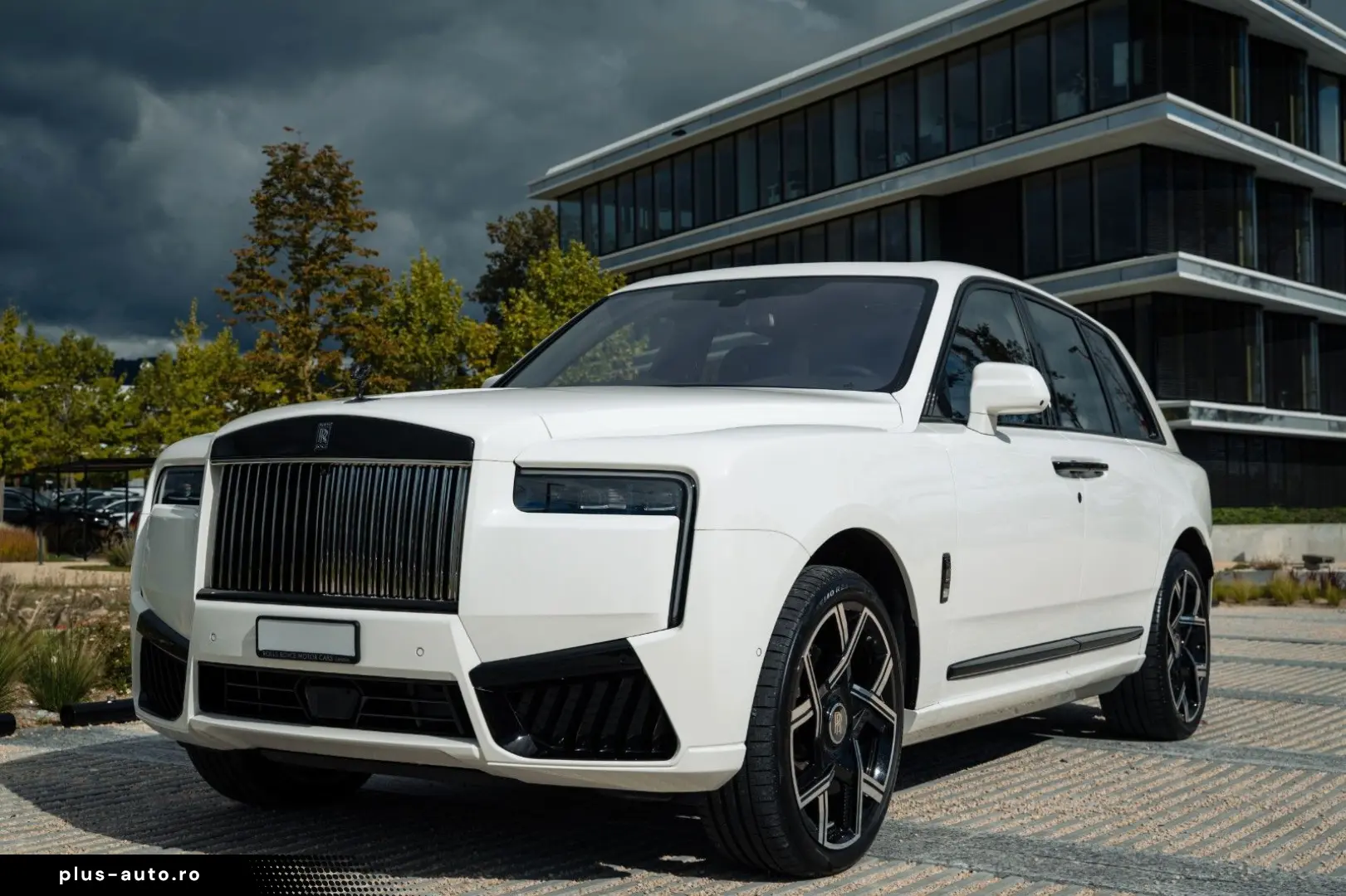 ROLLS ROYCE Cullinan Black Badge Série II
