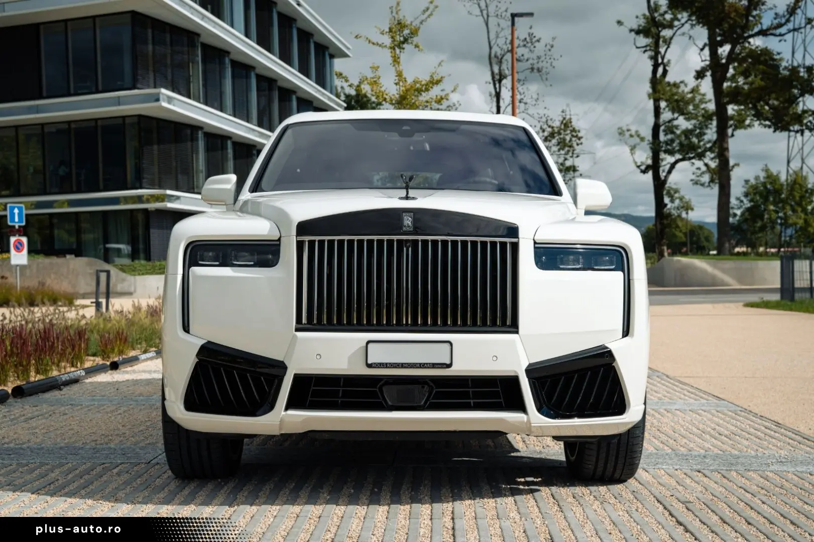 ROLLS ROYCE Cullinan Black Badge Série II