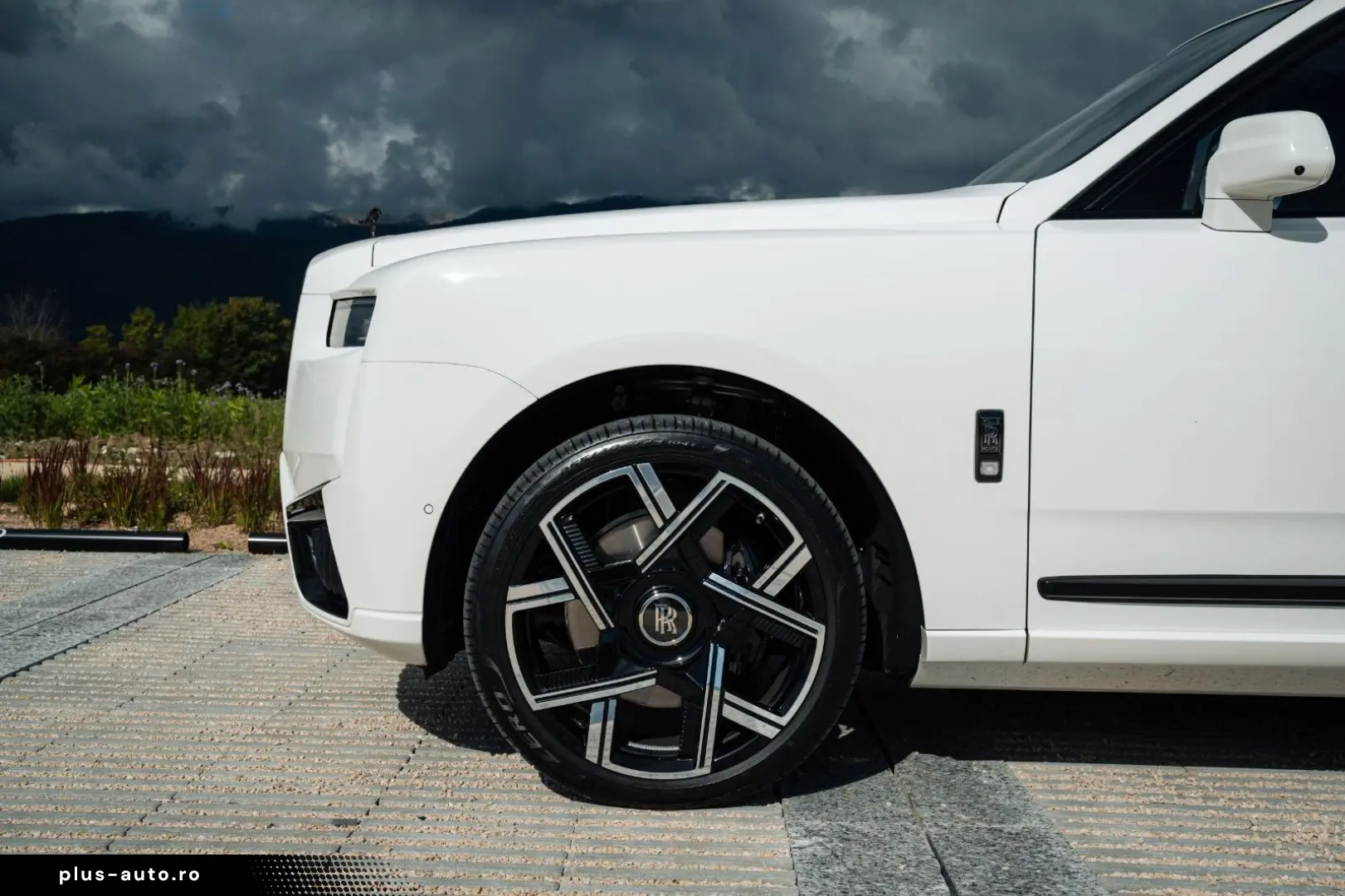 ROLLS ROYCE Cullinan Black Badge Série II