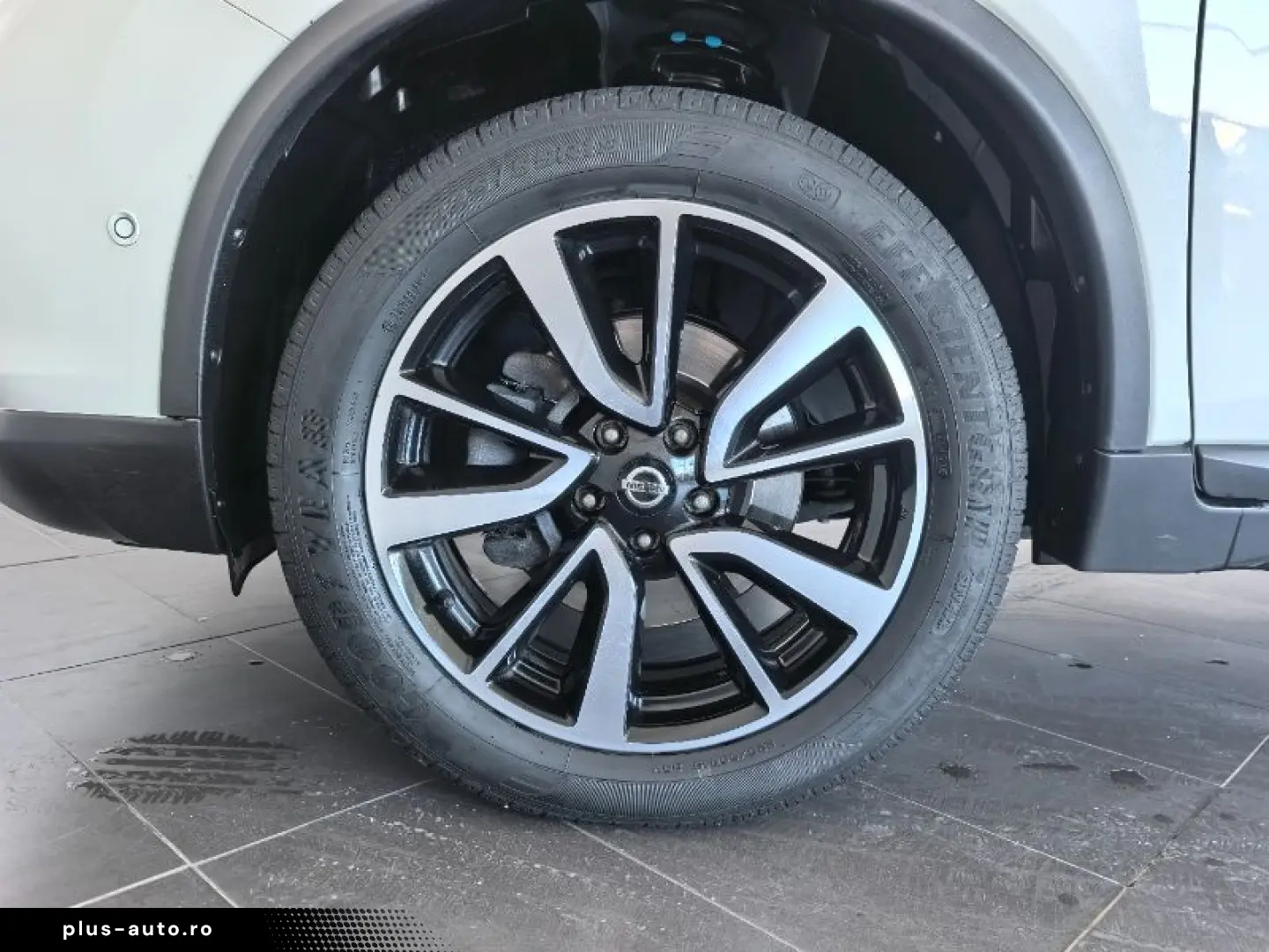 NISSAN X-TRAIL 1.7 dCi N-Connecta 4WD 5locuri