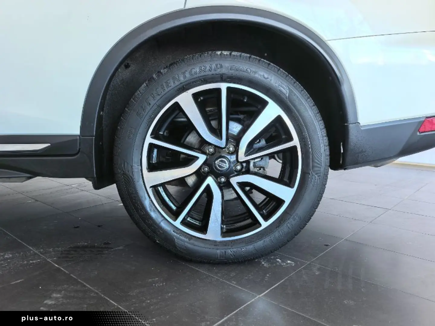 NISSAN X-TRAIL 1.7 dCi N-Connecta 4WD 5locuri