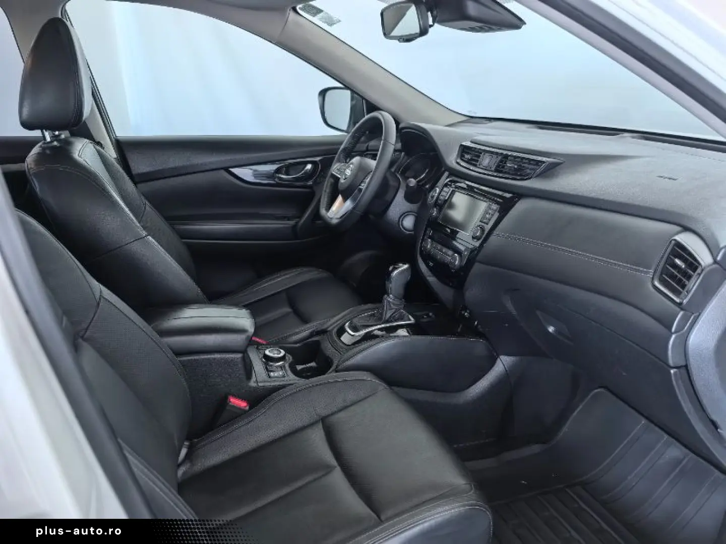 NISSAN X-TRAIL 1.7 dCi N-Connecta 4WD 5locuri