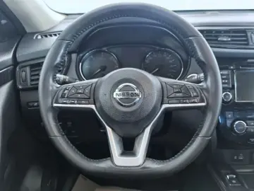 NISSAN X-TRAIL 1.7 dCi N-Connecta 4WD 5locuri