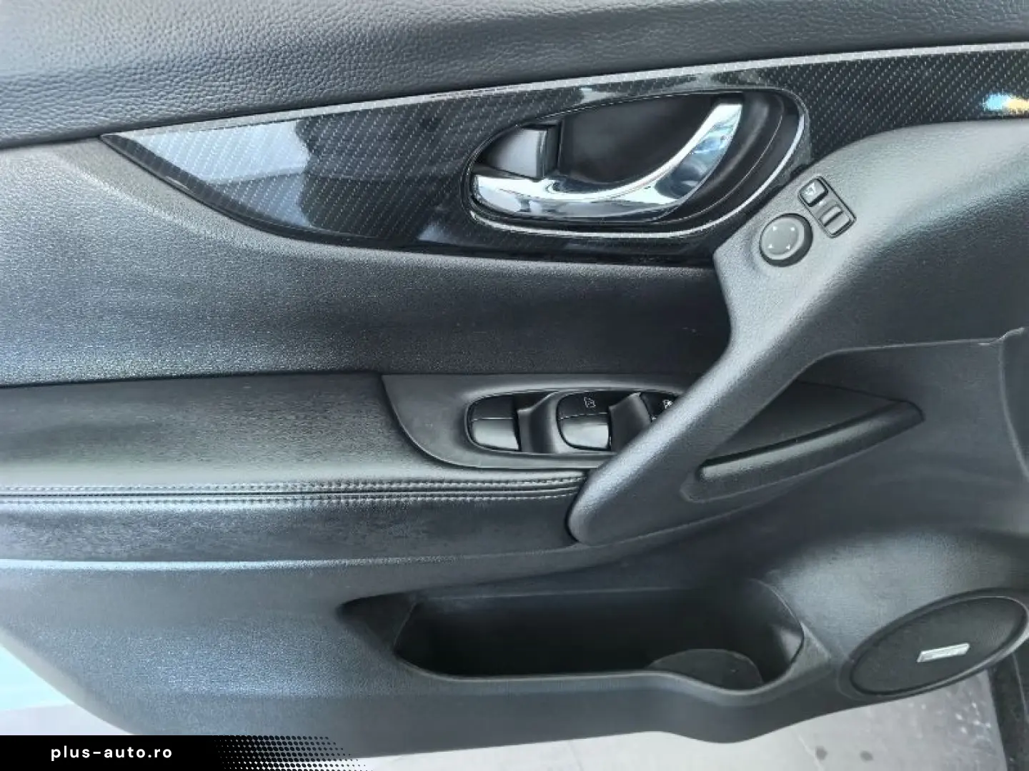 NISSAN X-TRAIL 1.7 dCi N-Connecta 4WD 5locuri