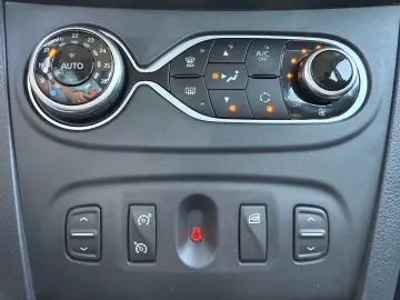 2019 DACIA SANDERO II PRESTIGE 0.9 TCE   90 CP