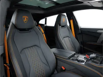 LAMBORGHINI Urus SE MY25   Carbon int   voll-ausstattung