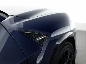 LAMBORGHINI Urus SE MY25   Carbon int   voll-ausstattung