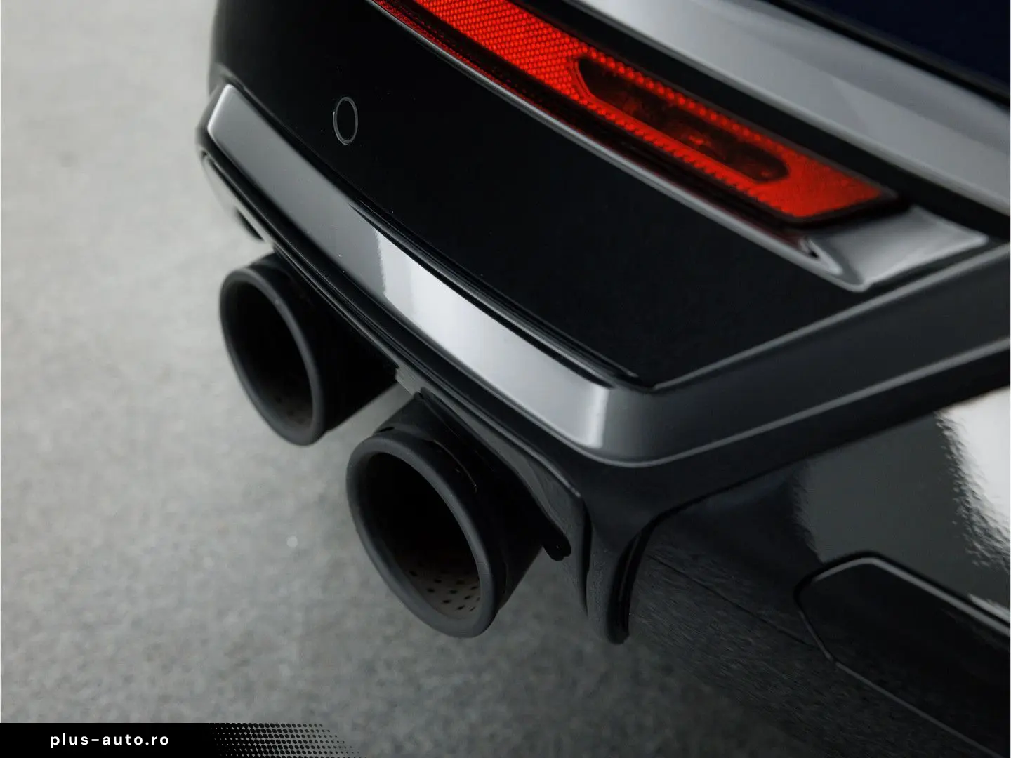 LAMBORGHINI Urus SE MY25   Carbon int   voll-ausstattung