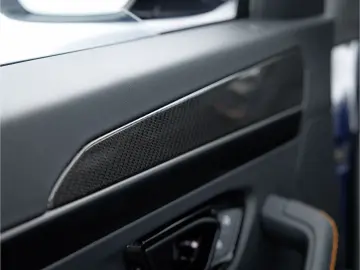 LAMBORGHINI Urus SE MY25   Carbon int   voll-ausstattung