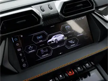LAMBORGHINI Urus SE MY25   Carbon int   voll-ausstattung
