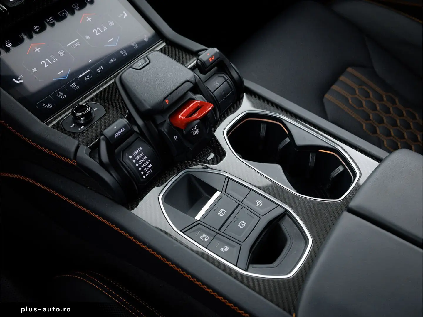 LAMBORGHINI Urus SE MY25   Carbon int   voll-ausstattung