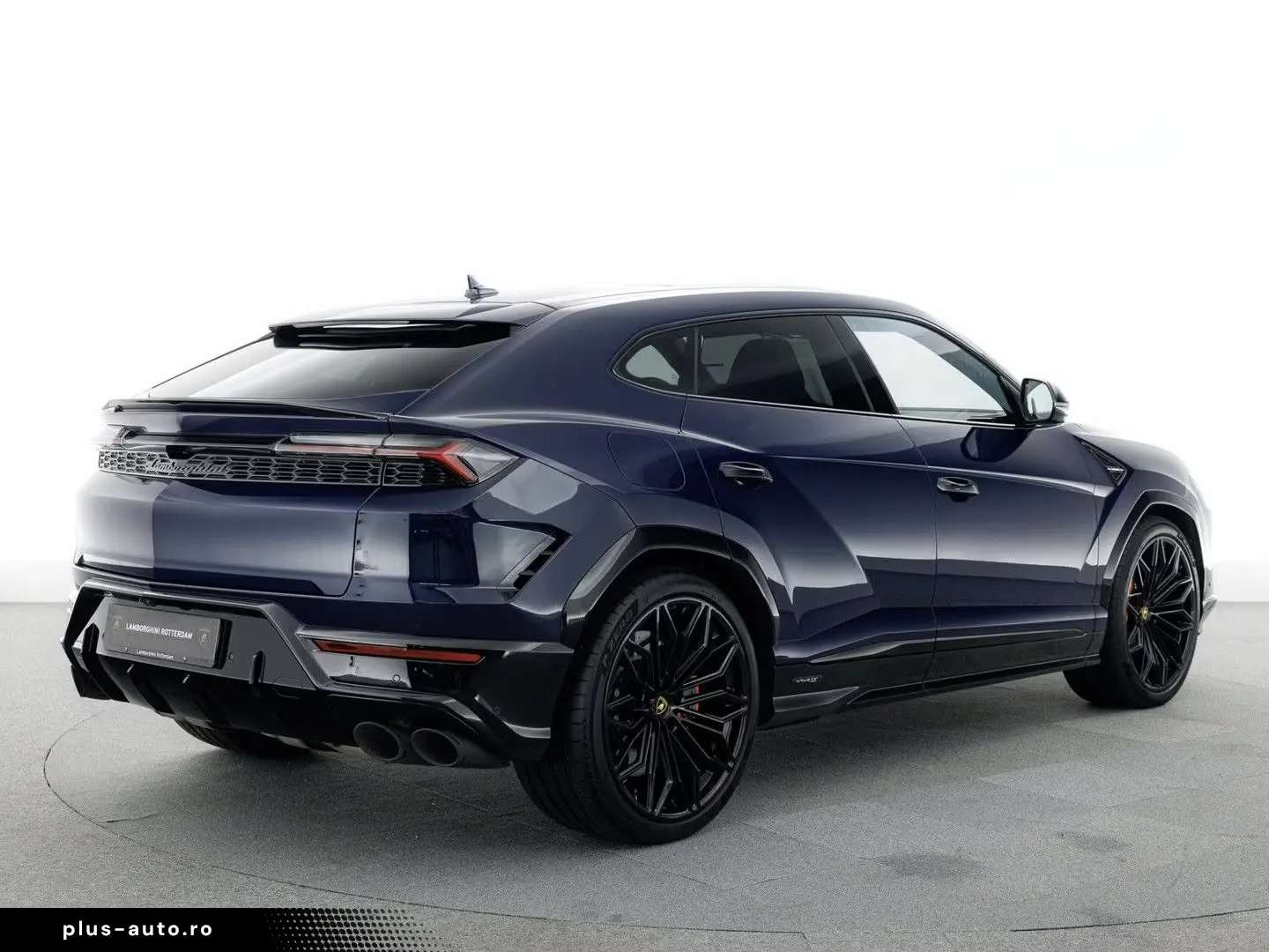 LAMBORGHINI Urus SE MY25   Carbon int   voll-ausstattung
