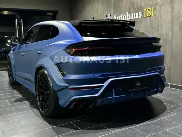 LAMBORGHINI Urus SE NOVITEC ESTESO WIDEBODY CARBON B&O 23