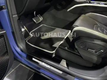 LAMBORGHINI Urus SE NOVITEC ESTESO WIDEBODY CARBON B&O 23