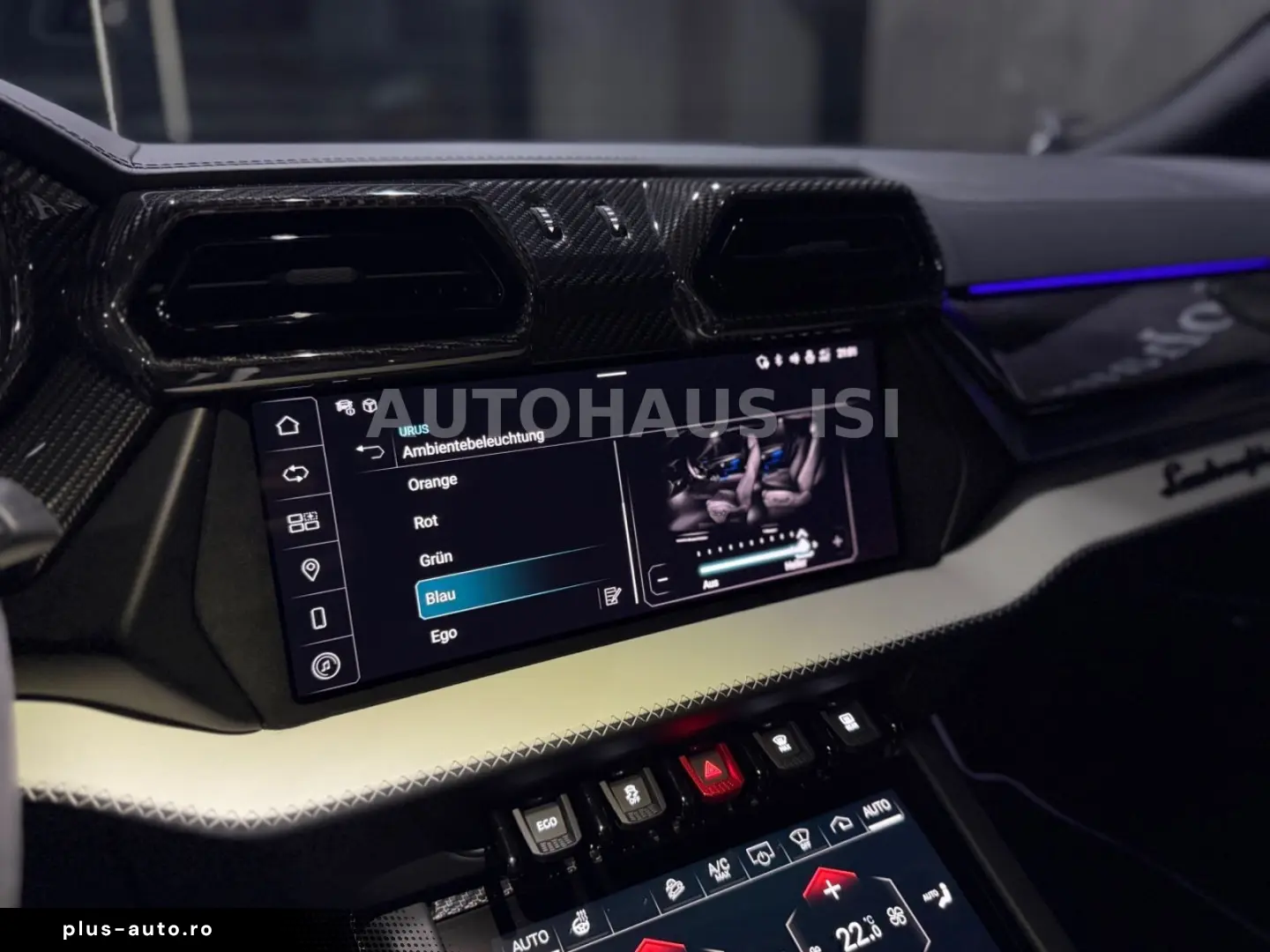 LAMBORGHINI Urus SE NOVITEC ESTESO WIDEBODY CARBON B&O 23