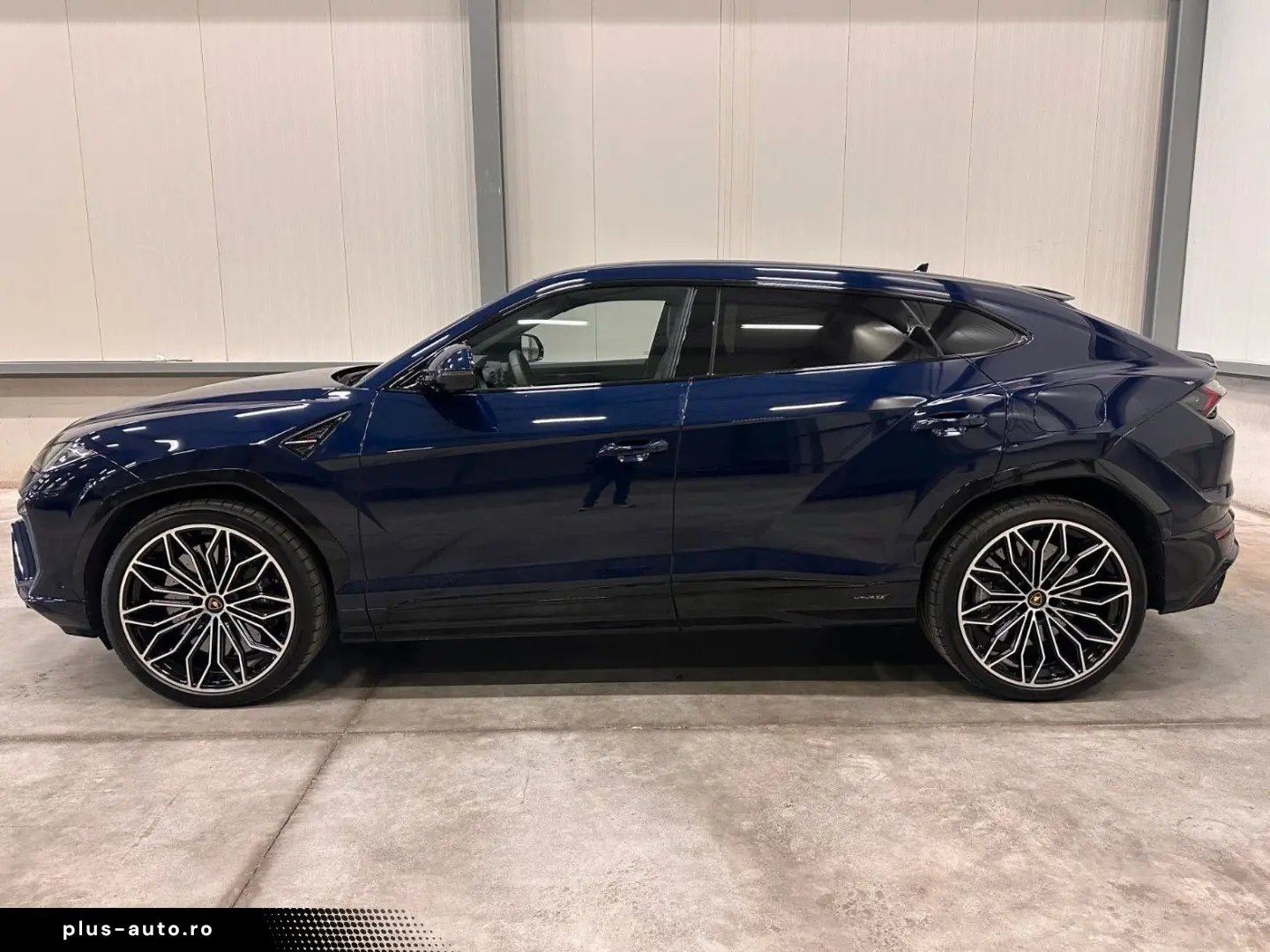 LAMBORGHINI Urus SE AD PERSONAM XPEL PANORAMA