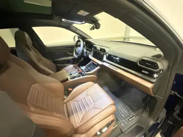 LAMBORGHINI Urus SE AD PERSONAM XPEL PANORAMA