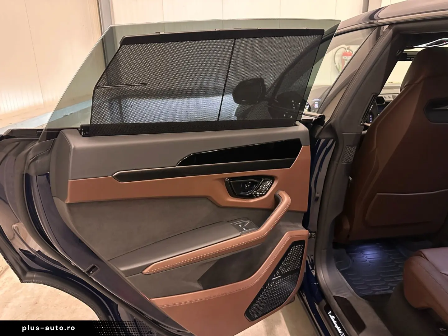 LAMBORGHINI Urus SE AD PERSONAM XPEL PANORAMA