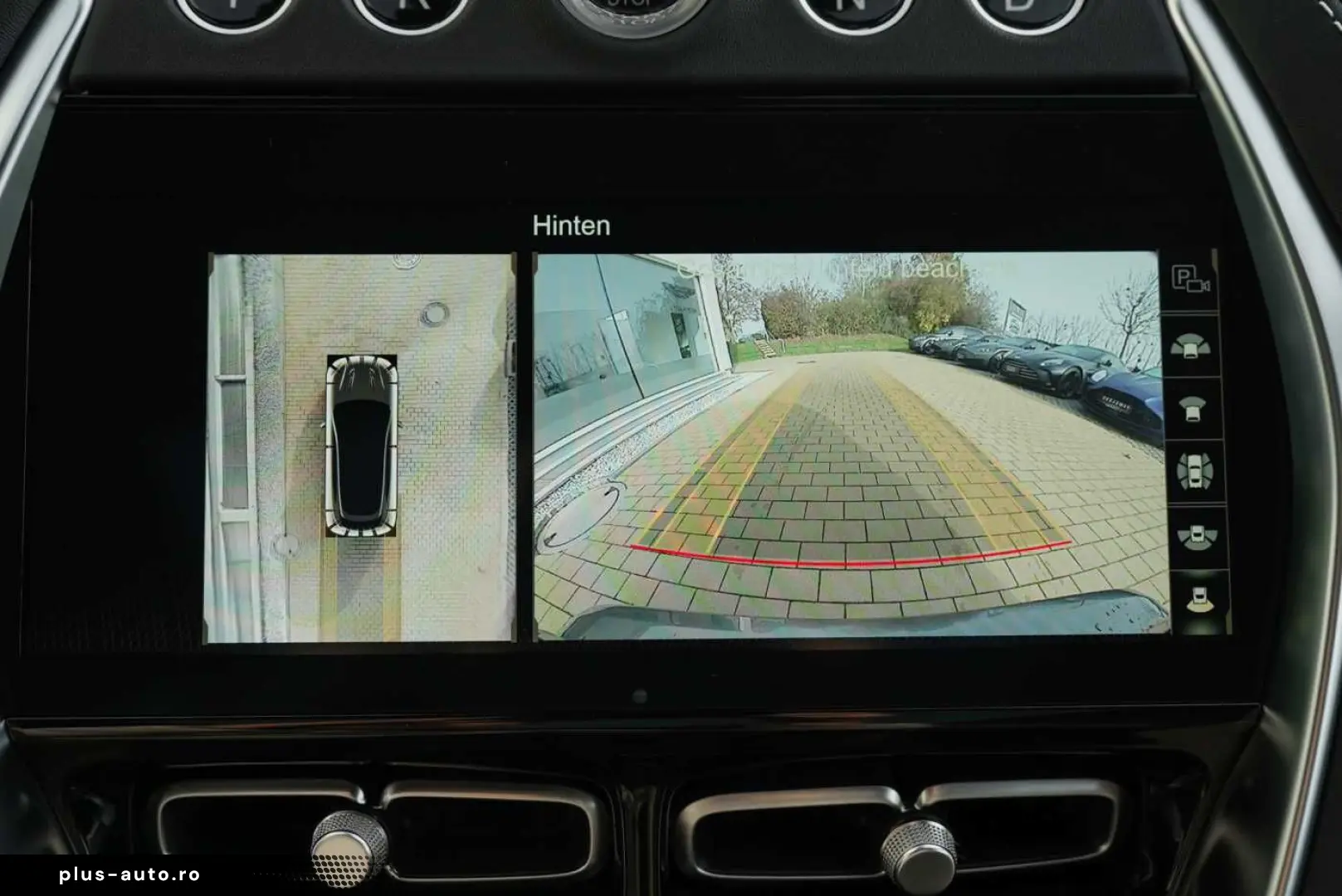 ASTON MARTIN DBX 550