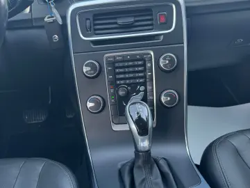 Volvo S60 2015 2.0