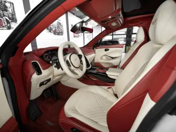 ASTON MARTIN DBX 4.0 V8 #Exclusive