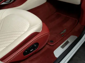 ASTON MARTIN DBX 4.0 V8 #Exclusive